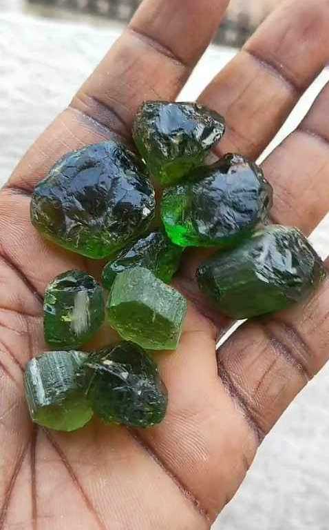 e2fc0cb3-a84c-4d0d-8a00-d98936264118