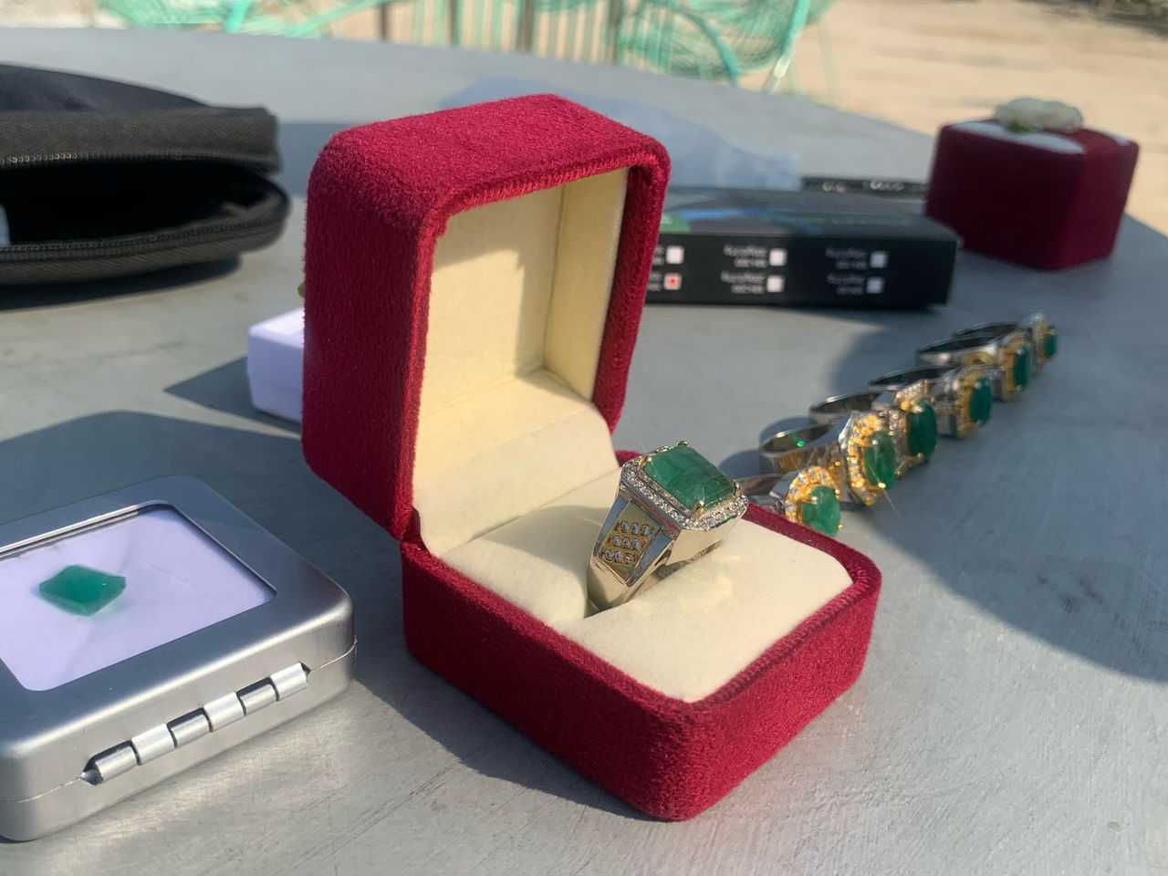 56468833-34c1-453f-b8ec-ed4ac0c461df