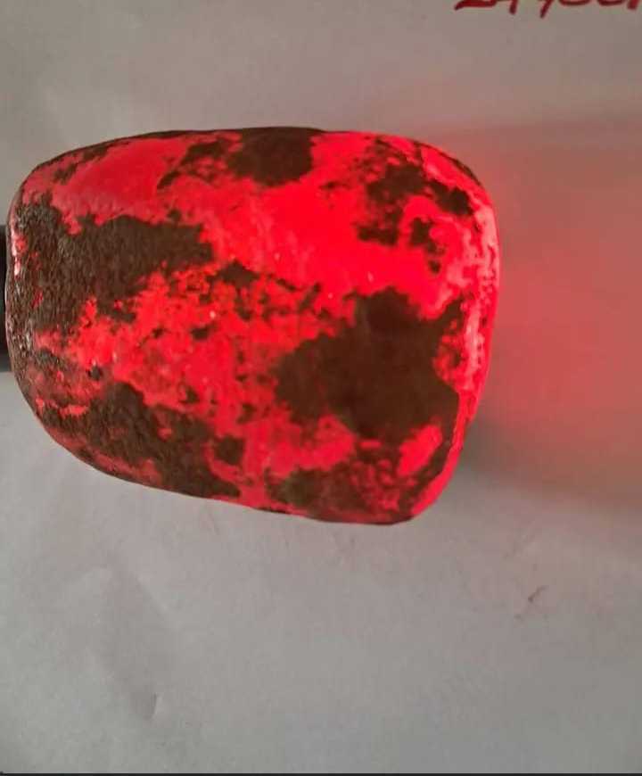 e163f3b9-2b70-4f27-a3d5-f4373993c69e